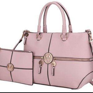 Mia K Maji purse with wristlet